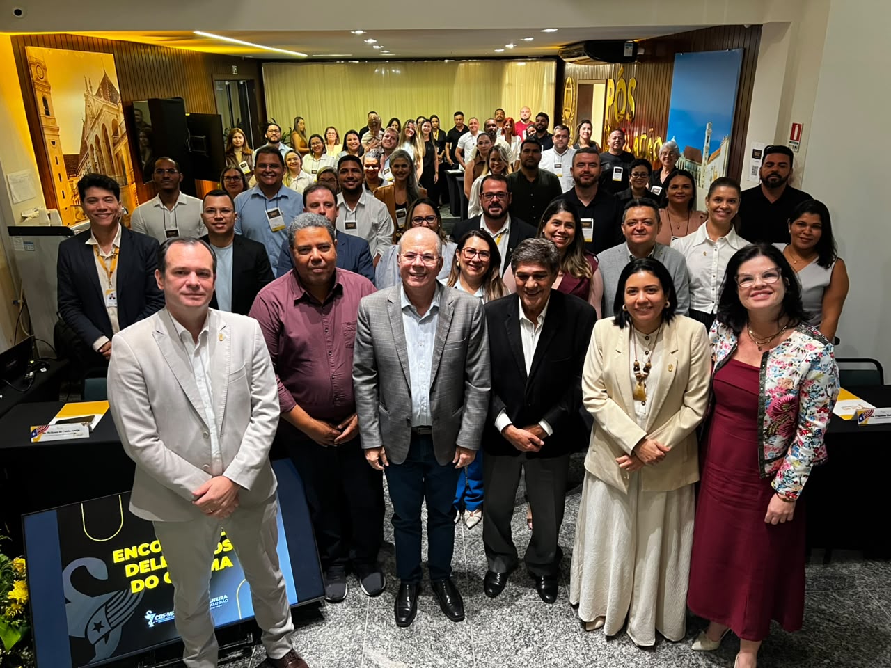 Mais de 100 coordenadores e delegados participam de evento promovido pelo CRF-MA