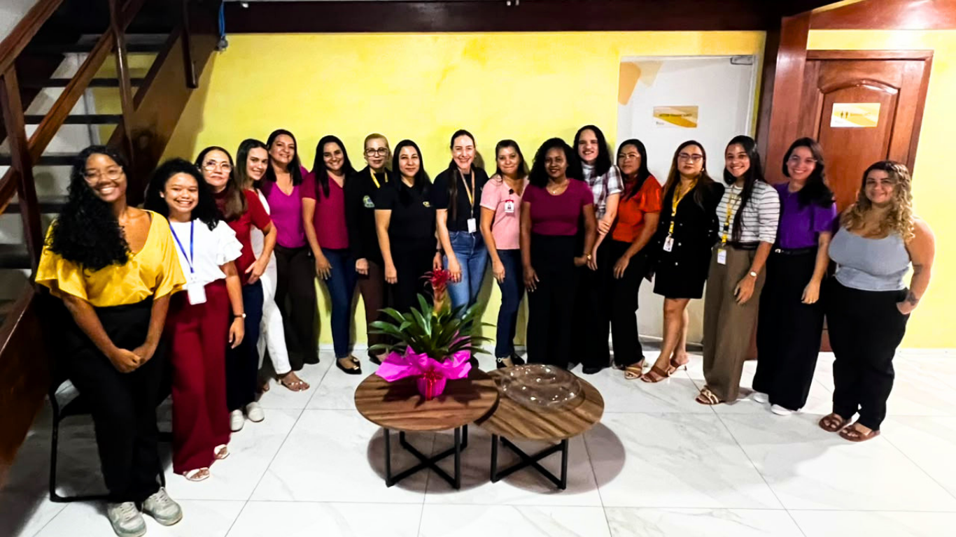CRF promove ação pelo encerramento do Outubro Rosa